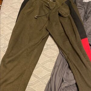 Galaxy By Harvic Olive and Black Joggers